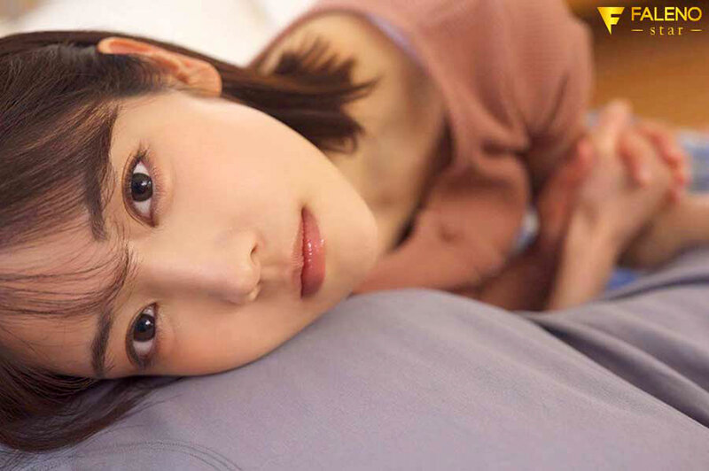 Em ghệ dâm đãng là diễn viên JAV Karen Kaede